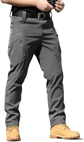 Men's tactical cargo pants in ripstop fabric