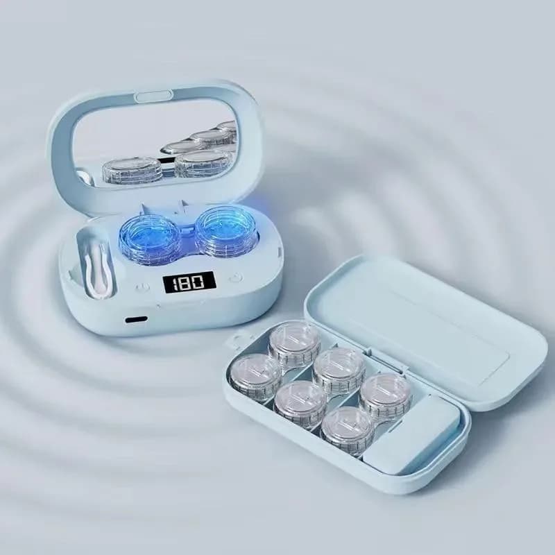 Portable ultrasonic contact lens cleaner with lid closed